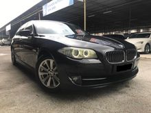 2011 BMW 523i 2.5 Sedan ( TRUE YEAR MADE )