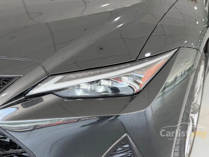 2021 Lexus IS 300 F Sport Sedan