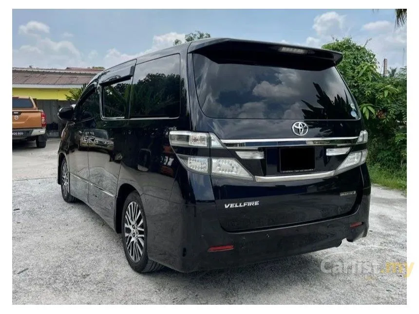 2014 Toyota Vellfire Z Golden Eyes MPV