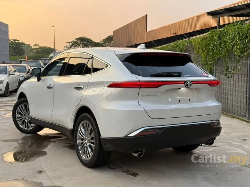 2025 Toyota Harrier Z Leather Package Hybrid SUV