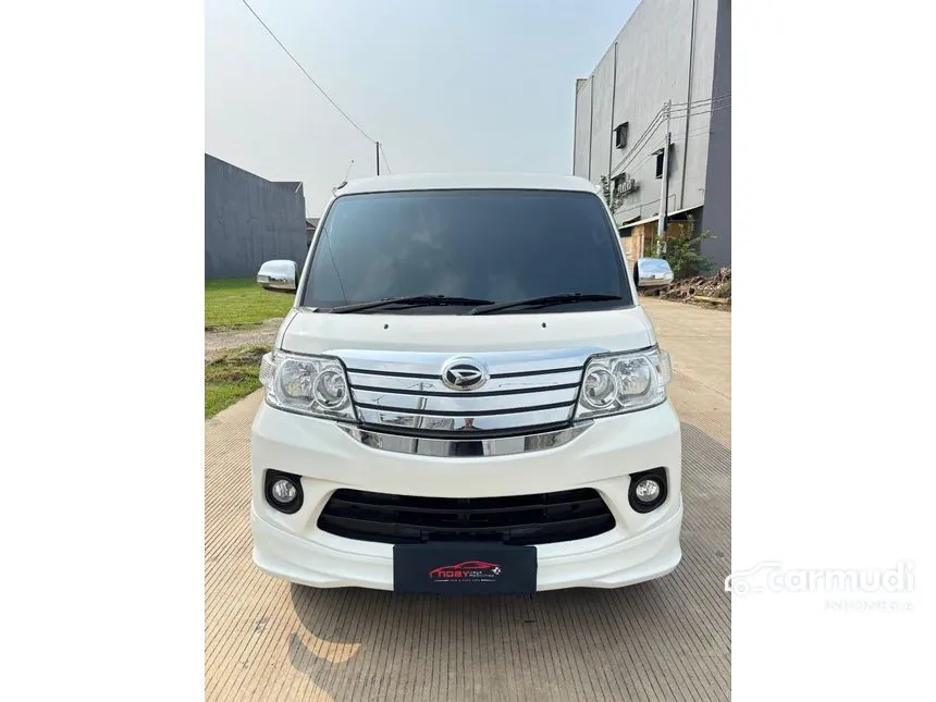 2021 Daihatsu Luxio X Van