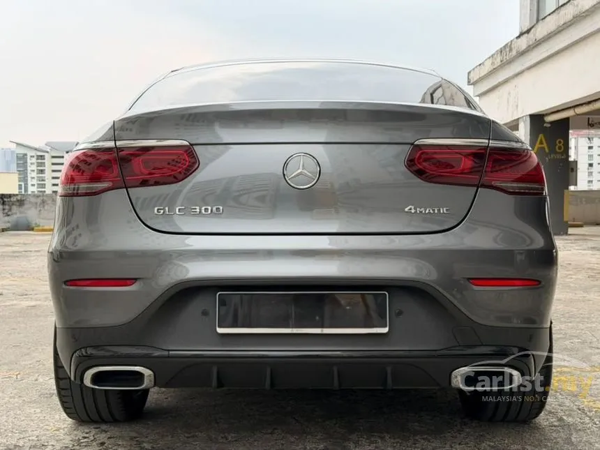 2022 Mercedes-Benz GLC300 4MATIC AMG Line Coupe