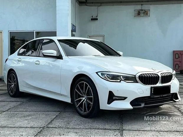 BMW 3 Series 320i Bekas di Indonesia Harga Murah, Kredit Mudah! | Mobil123
