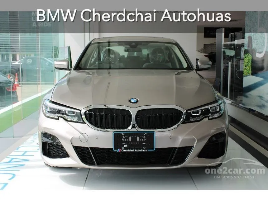 2022 BMW 330Li M Sport Sedan