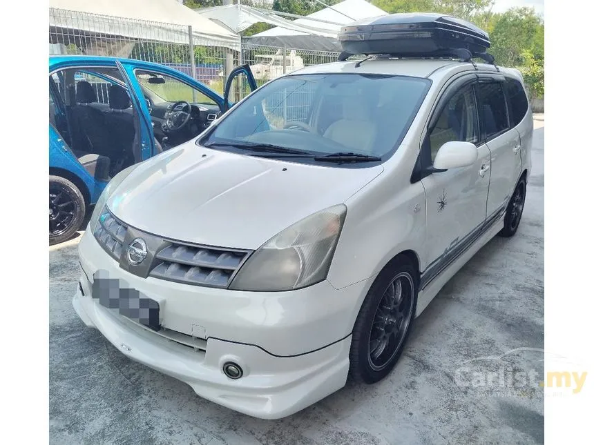 2010 Nissan Grand Livina Luxury MPV