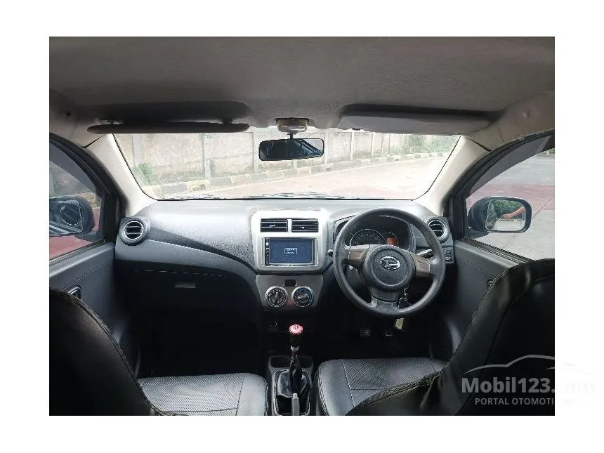 2013 Daihatsu Ayla X Elegant Hatchback