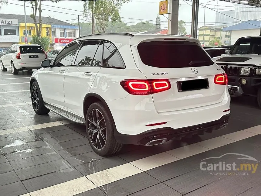 2022 Mercedes-Benz GLC300 4MATIC AMG Line SUV