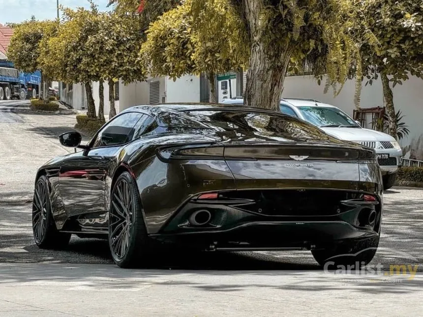 2018 Aston Martin DB11 V12 Coupe