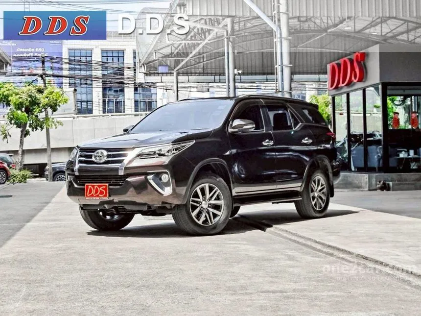 2016 Toyota FORTUNER V SUV