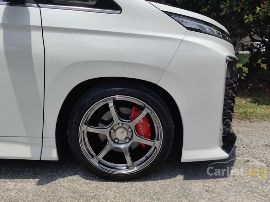 2023 Toyota Voxy S-Z MPV