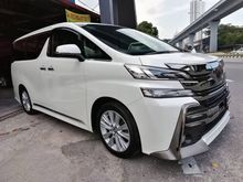 hari raya offer for this units . za with golden eyes bodykit -power boot - with big screen and monitor (ori from japan) please call for best offer