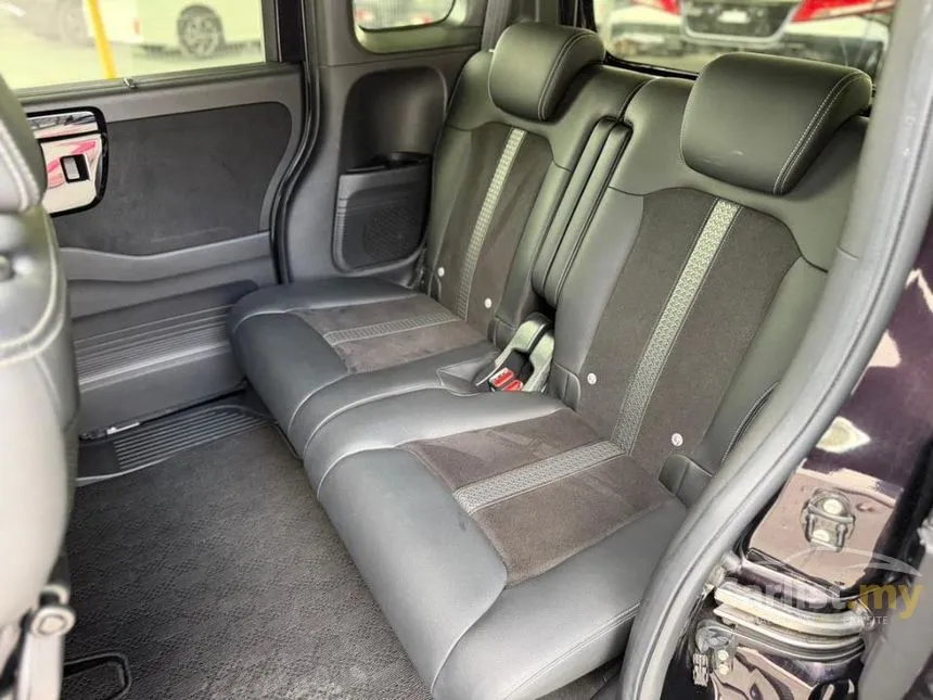 2021 Honda N-Box Custom G L Turbo Micro car
