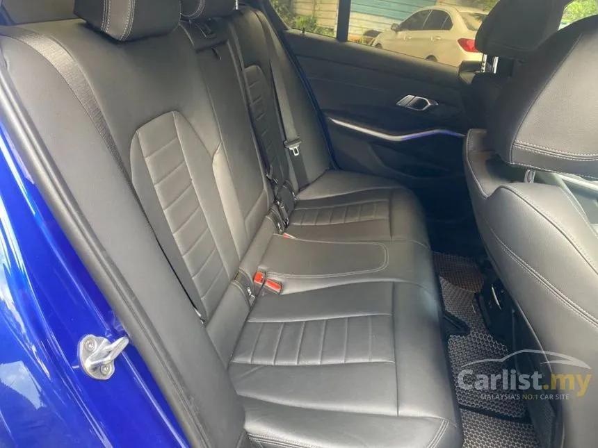 2022 BMW 330Li M Sport Sedan