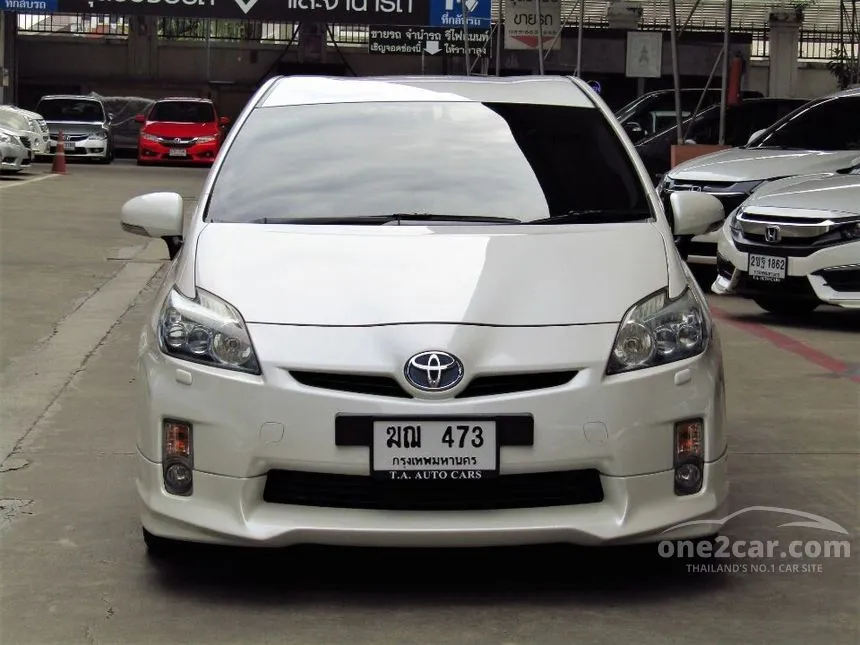 2012 Toyota Prius Hybrid E TRD Sportivo Hatchback