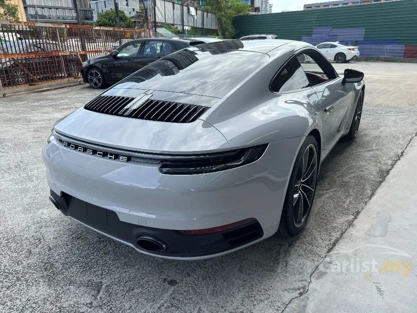 2022 Porsche 911 Carrera S Coupe