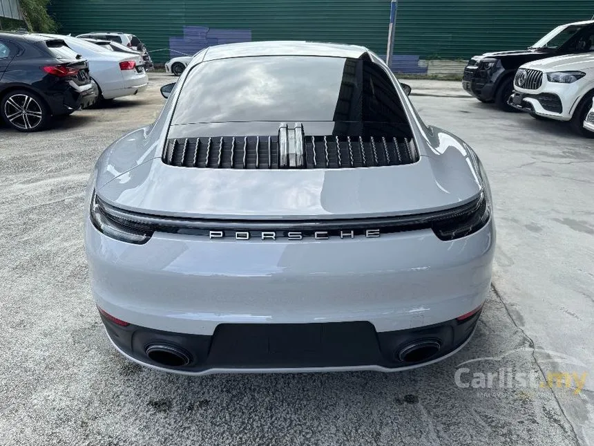 2022 Porsche 911 Carrera S Coupe