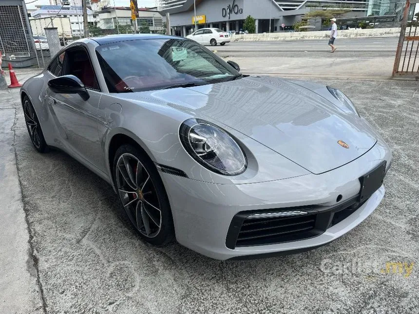 2022 Porsche 911 Carrera S Coupe