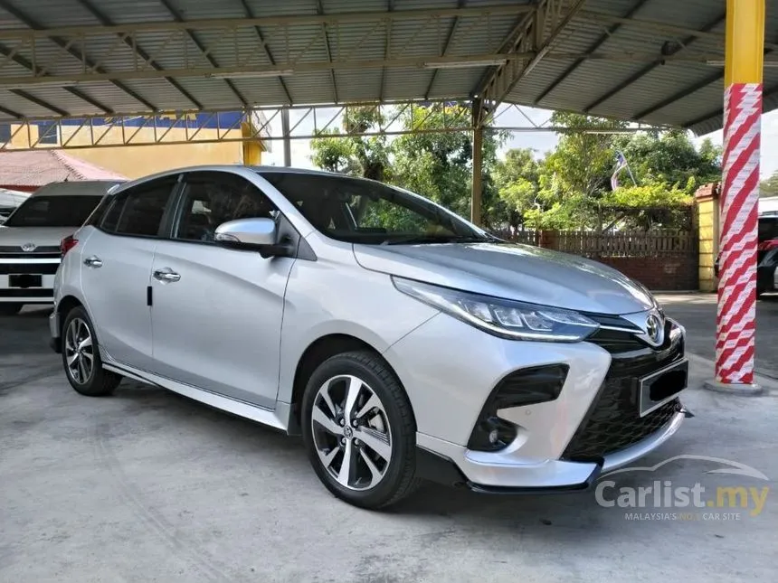 2025 Toyota Yaris G Hatchback