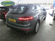 2015 Porsche Cayenne 3.0 Diesel SUV (Grey Color VERY RARE)