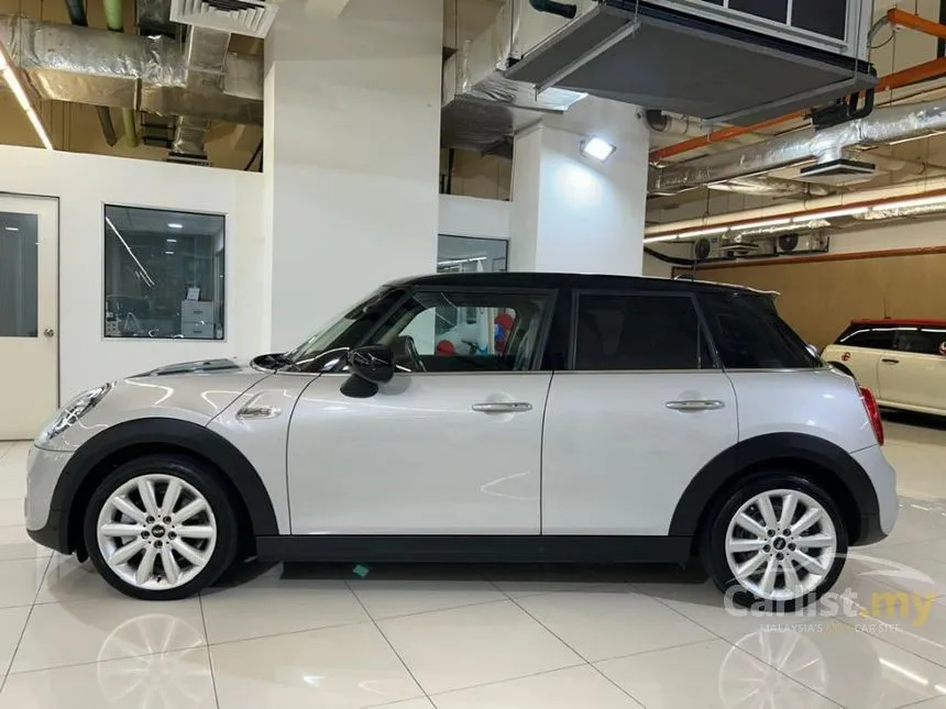 2021 MINI Cooper S 5 Door Hatchback
