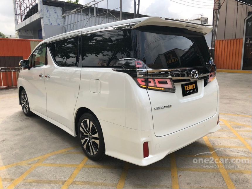 2020 Toyota Vellfire Van