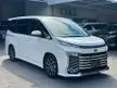 Recon READY STOCK UNREGISTER 2022 Toyota Voxy 2.0 Kirameki 6A GRADE LIKE NEW CAR CONDITION - Cars for sale
