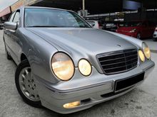 Mercedes benz E240 AT TIPTOP CONDIDITION 1OWNER