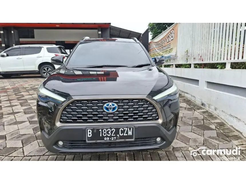 2022 Toyota Corolla Cross Hybrid SUV