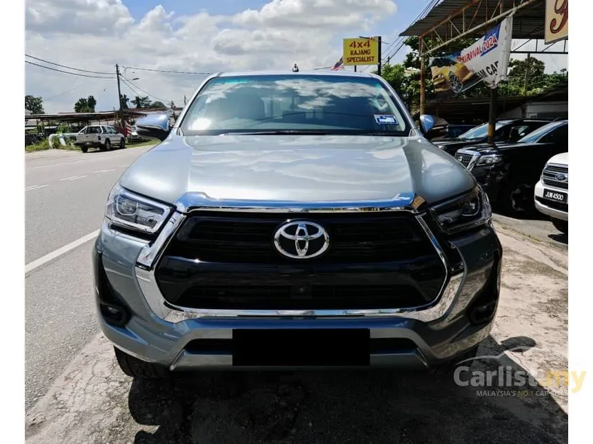 2021 Toyota Hilux V Dual Cab Pickup Truck