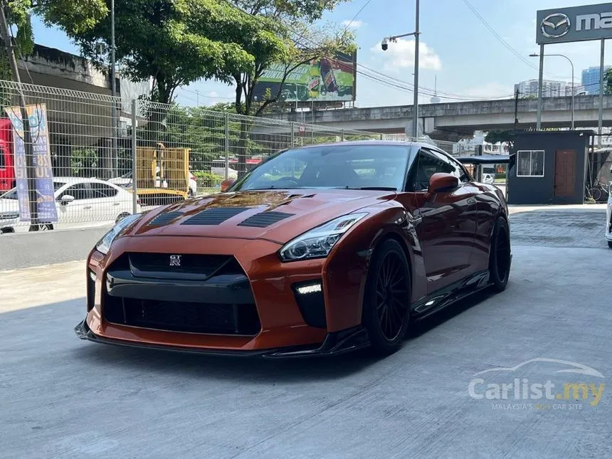 2018 Nissan GT-R Recaro Coupe