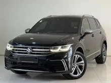 2024 Volkswagen Tiguan 2.0 Allspace R-Line 4MOTION IQ.Drive (34K KM Only) (Warranty until Sept 2029) (VW Pre-Owned) (Tip Top Cond) (View To Believe)