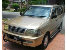 2002 Toyota Unser 1.8 GLi MPV