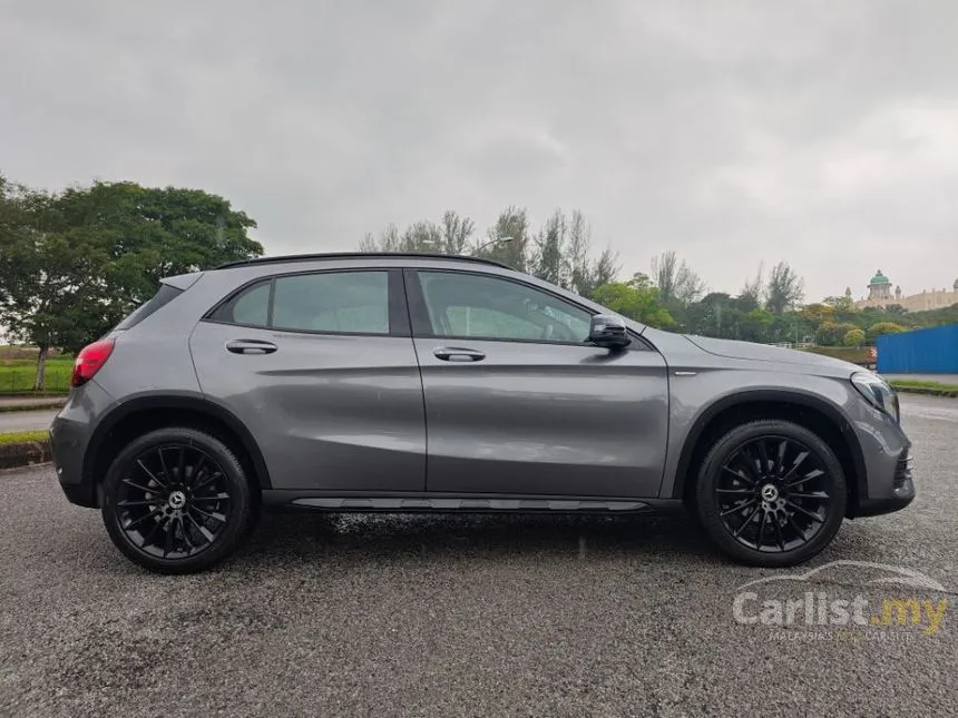 2019 Mercedes-Benz GLA200 Night Edition SUV