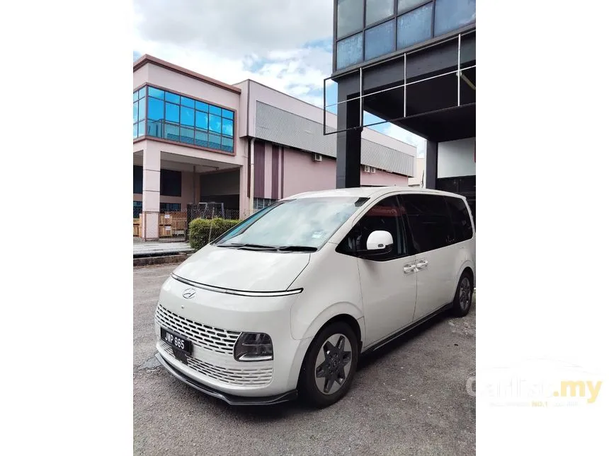 2023 Hyundai Staria Max MPV