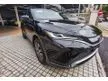 Recon 2021 Toyota Harrier 2.0 G spec two tone - Cars for sale