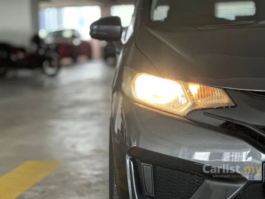 2015 Honda Jazz S Hatchback