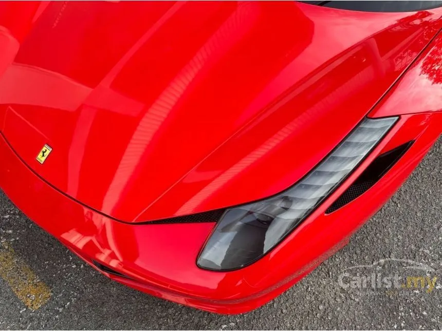 2011 Ferrari 458 Italia Coupe