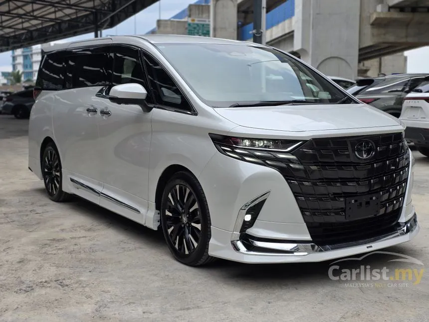 2025 Toyota Alphard Executive Lounge MPV
