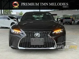 2023 Lexus IS 300 2.0 Version L Sedan