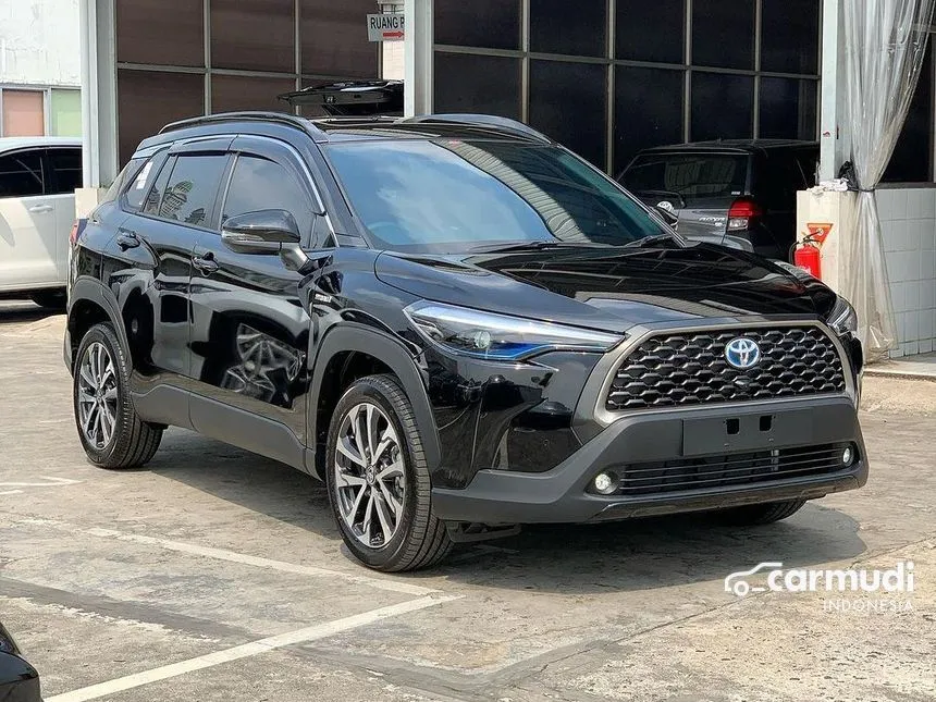 2023 Toyota Corolla Cross Hybrid Wagon