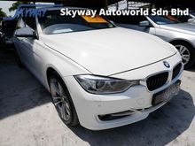 2014 BMW 320i 2.0 Luxury Line Sedan -- BEST DEAL --
