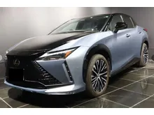 READY IMPORT 2023 Lexus RZ 450e Luxury Edition SUV with Dimmable panoramic roof, radiant heater, performance damper, advanced park - INCOMING STOCK