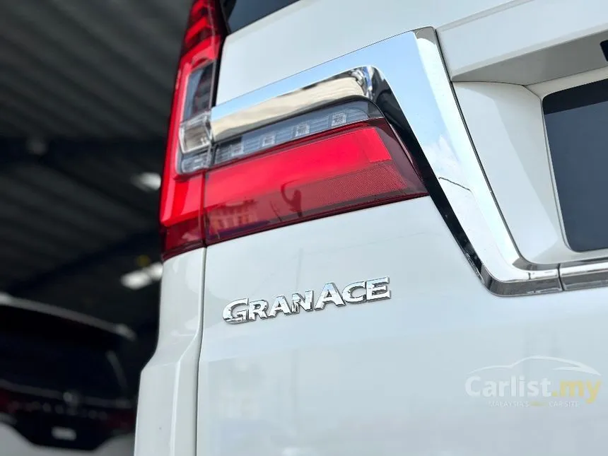 2022 Toyota Granace G MPV