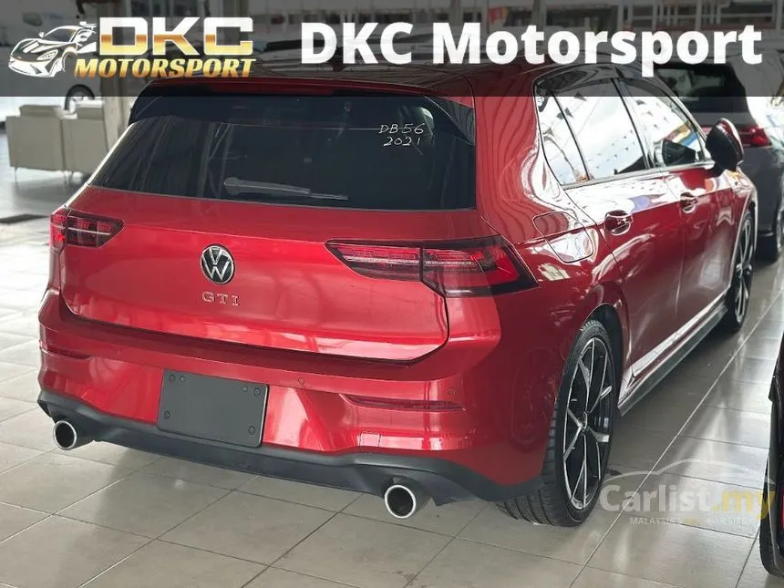 2021 Volkswagen Golf eTSI R-Line Hatchback