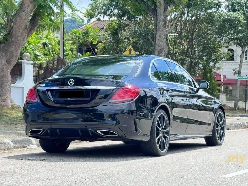 2019 Mercedes-Benz C300 AMG Line Sedan