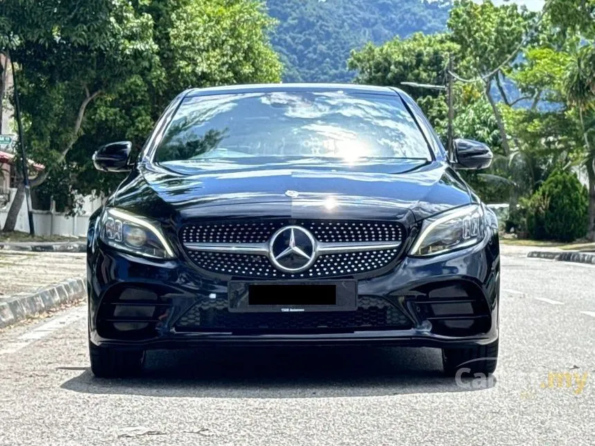 2019 Mercedes-Benz C300 AMG Line Sedan