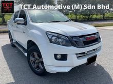 Isuzu D-Max 2.5 X-Series (A) CARGO SPOILER , SIDE STEP , RED BLACK LEATHER SEAT , MAGNUM WHITE SOLID Pickup Truck