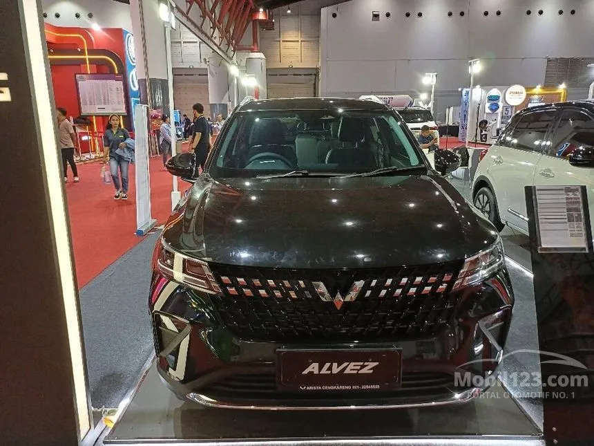 Jual Mobil Wuling Alvez 2023 EX 1.5 di DKI Jakarta Automatic Wagon Hitam Rp 270.000.000
