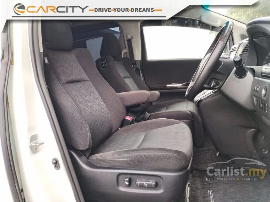 2013 Toyota Vellfire Z G Edition MPV
