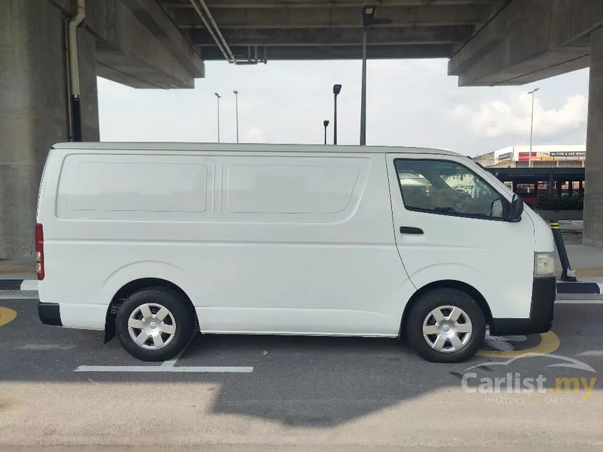 2015 Toyota Hiace Panel Van